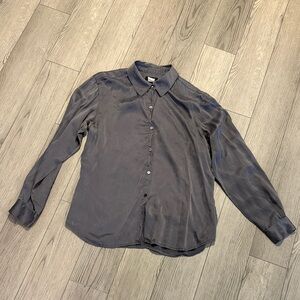 Gray Button-Up Shirt Junior size m medium